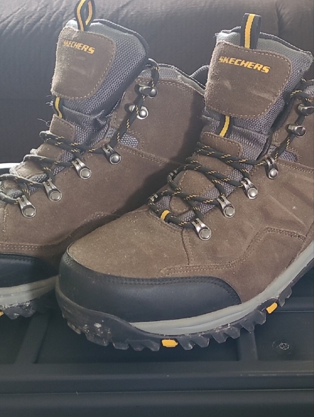 Skechers Brown Suede Waterproof Hiking Boots with Black Toe